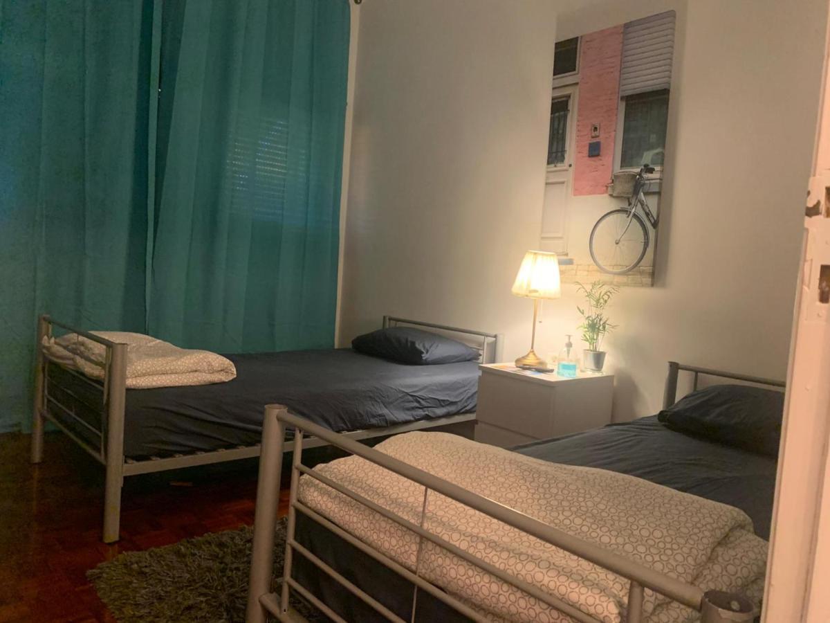 Rostelbem Guesthouse ลิสบอน ภายนอก รูปภาพ