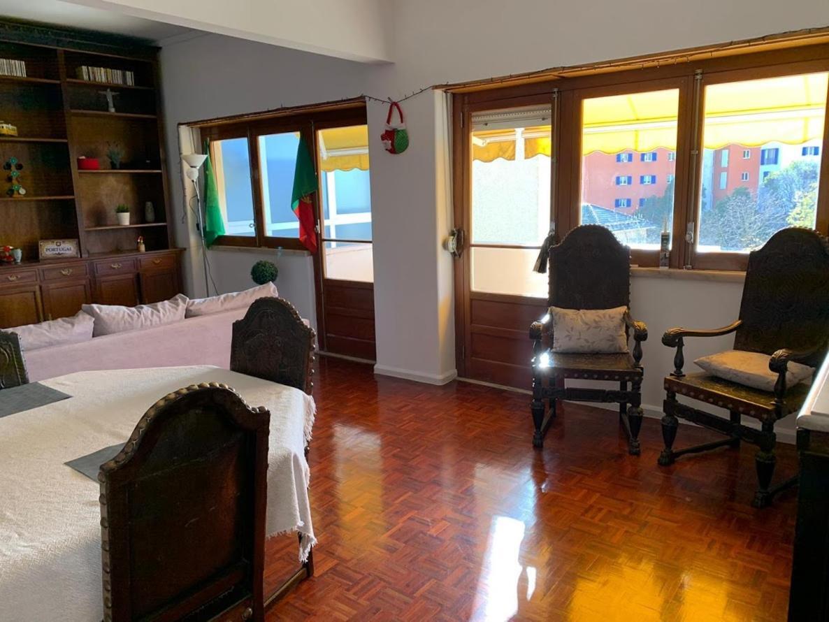Rostelbem Guesthouse ลิสบอน ภายนอก รูปภาพ